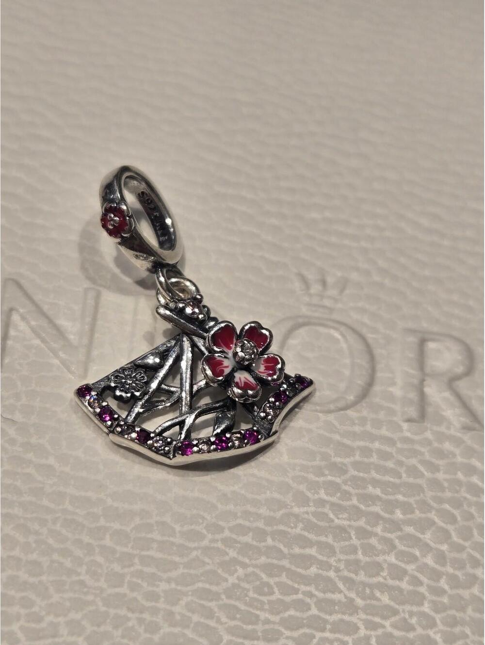 Pandora charm s925 ale silver mulan